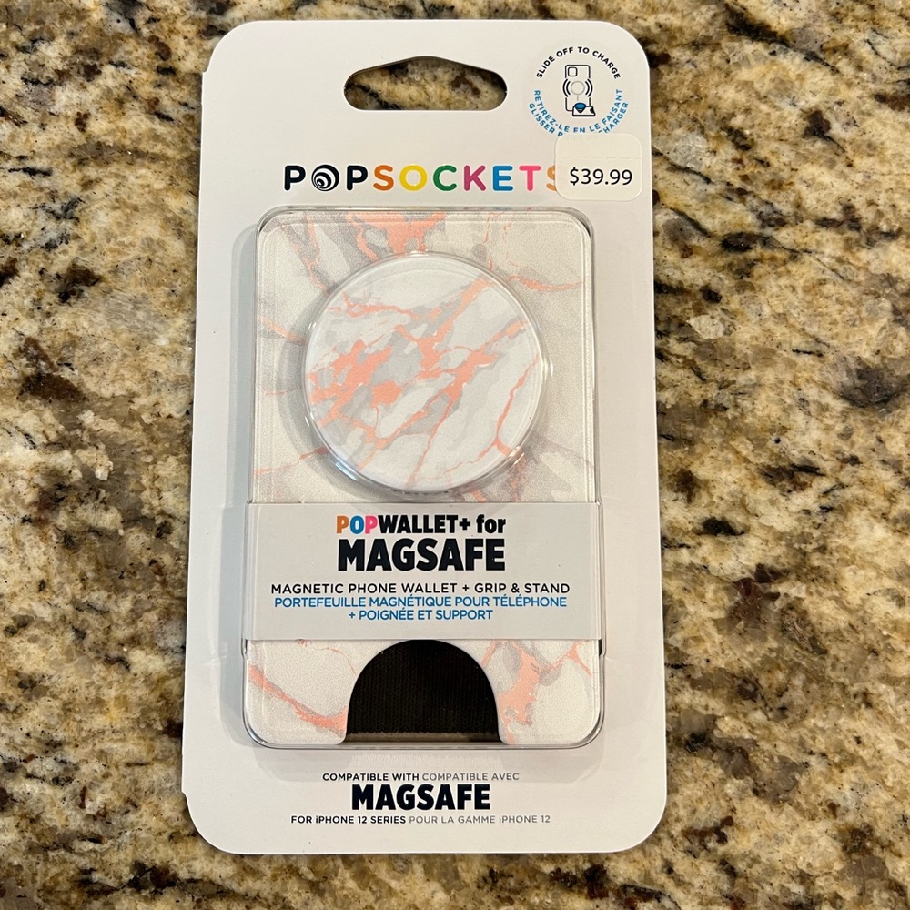 POPSOCKET/POPWALLET for MAGSAFE phone case.